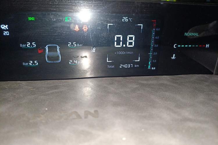Used CHANGAN Eado DD 2023 Blue Whale NE 1.5T GDI DCT Navigation Model Odometer Close Up
