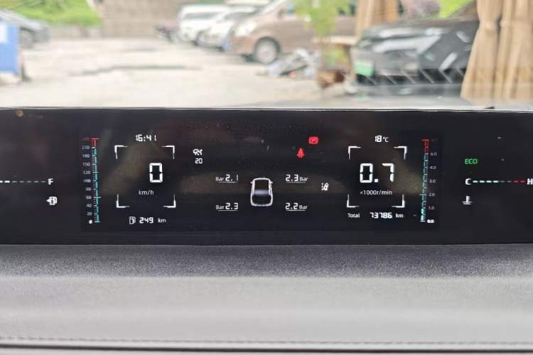 Used CHANGAN Eado DD 2023 Blue Whale NE 1.5T GDI DCT Navigation Model Odometer Close Up