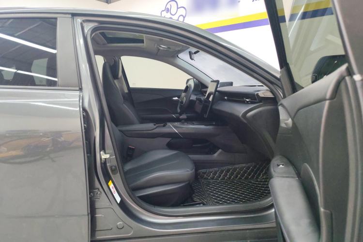 Used CHANGAN Eado DD 2023 Blue Whale NE 1.5T GDI DCT Luxury Edition Right Front Seat