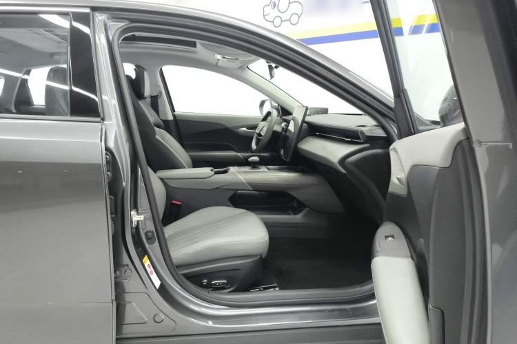 Used CHANGAN Eado DD 2023 Blue Whale NE 1.5T GDI DCT Flagship Model Right Front Seat