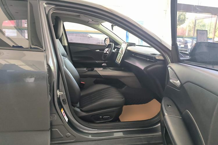 Used CHANGAN Eado DD 2023 Blue Whale NE 1.5T GDI DCT Flagship Model Right Front Seat