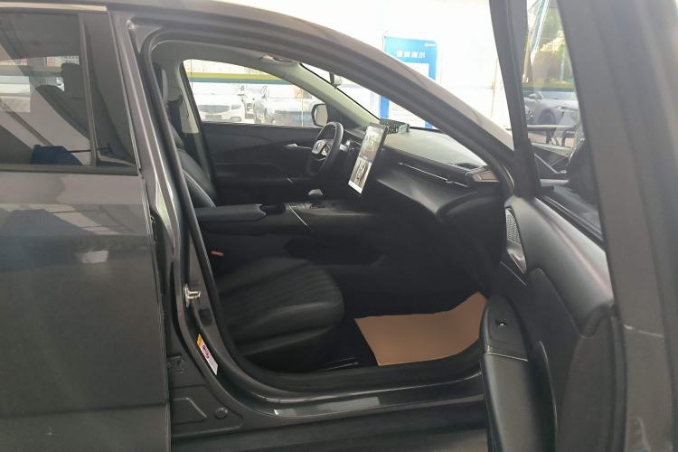 Used CHANGAN Eado DD 2023 Blue Whale NE 1.5T GDI DCT Navigation Model Right Front Seat