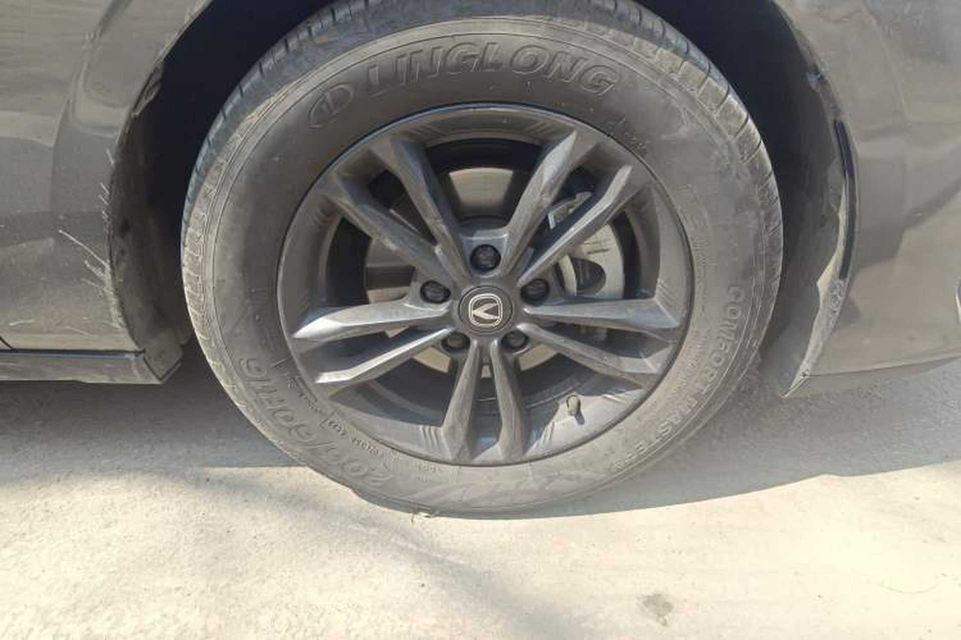Used CHANGAN Eado DD 2023 Blue Whale NE 1.5T GDI DCT Luxury Edition Right Front Wheel Hub