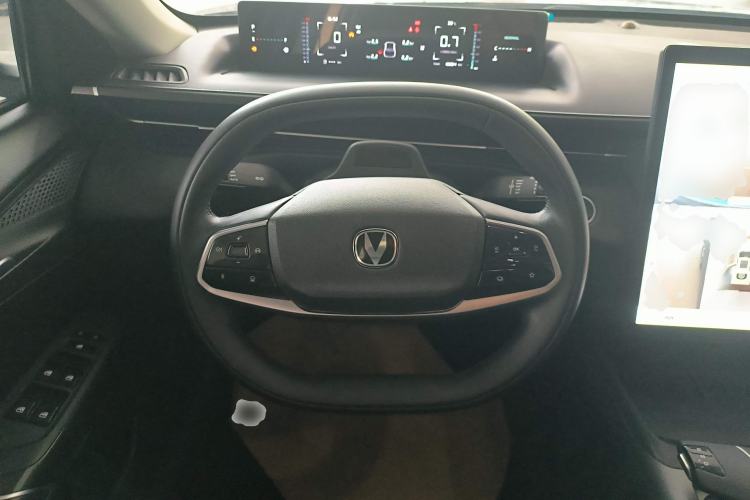 Used CHANGAN Eado DD 2023 Blue Whale NE 1.5T GDI DCT Navigation Model Steering Wheel