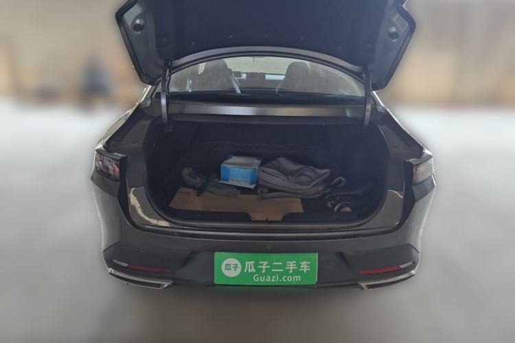 Used CHANGAN Eado DD 2023 Blue Whale NE 1.5T GDI DCT Luxury Edition Trunk
