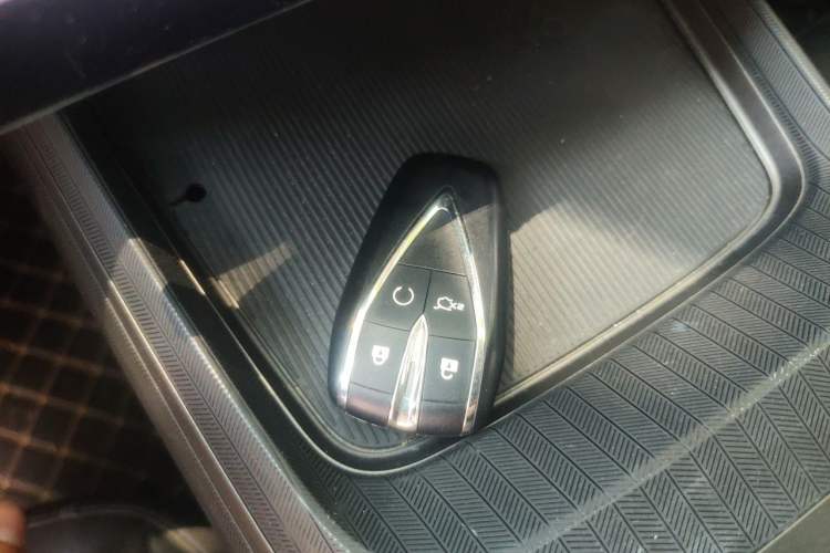 Used CHANGAN Eado DD 2023 Blue Whale NE 1.5T GDI DCT Luxury Edition Vehicle Key