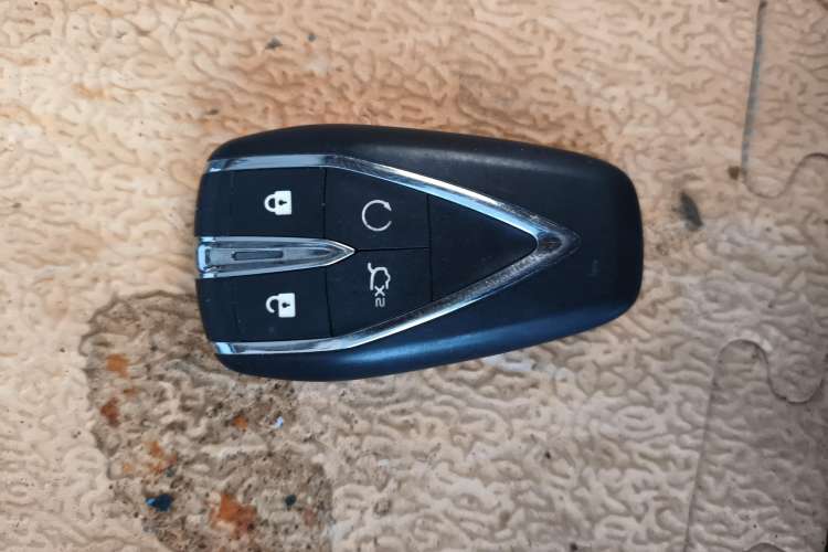 Used CHANGAN Eado DD 2023 Blue Whale NE 1.5T GDI DCT Navigation Model Vehicle Key