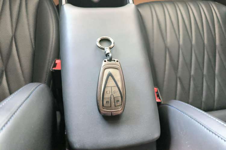 Used CHANGAN Eado DD 2023 Blue Whale NE 1.5T GDI DCT Flagship Model Vehicle Key