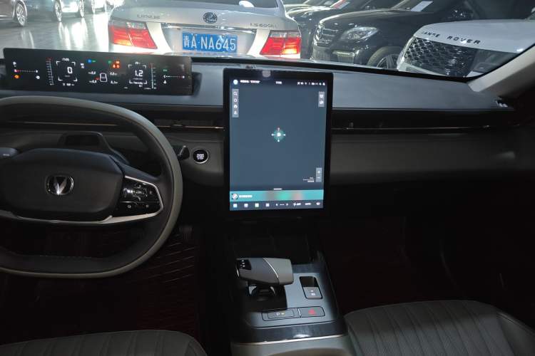 Used CHANGAN Eado DD 2023 Blue Whale NE 1.5T GDI DCT Navigation Model Audio And AC Panel