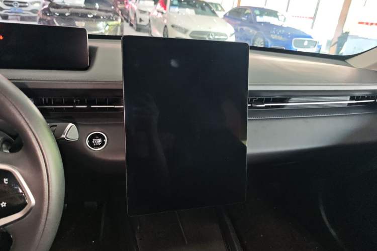 Used CHANGAN Eado DD 2023 Blue Whale NE 1.5T GDI DCT Navigation Model Audio And AC Panel