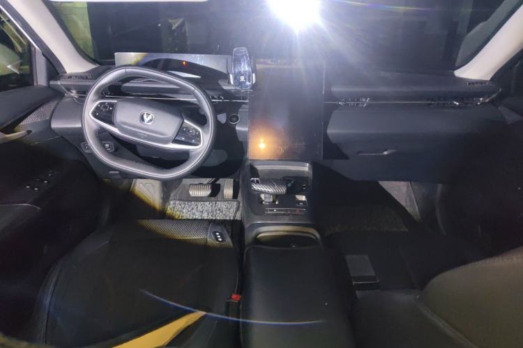 Used CHANGAN Eado DD 2023 Blue Whale NE 1.5T GDI DCT Luxury Edition Center Console