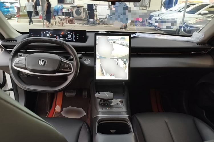Used CHANGAN Eado DD 2023 Blue Whale NE 1.5T GDI DCT Luxury Edition Center Console