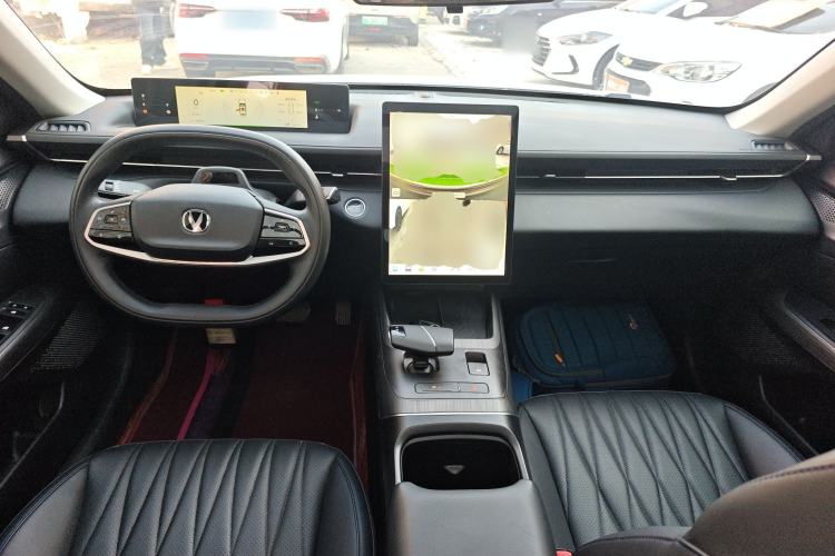 Used CHANGAN Eado DD 2023 Blue Whale NE 1.5T GDI DCT Flagship Model Center Console