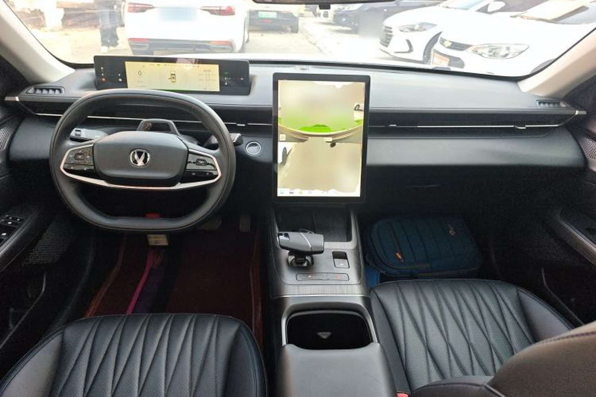 Used CHANGAN Eado DD 2023 Blue Whale NE 1.5T GDI DCT Flagship Model Center Console