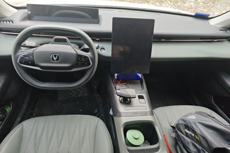 Used CHANGAN Eado DD 2023 Blue Whale NE 1.5T GDI DCT Luxury Edition Center Console