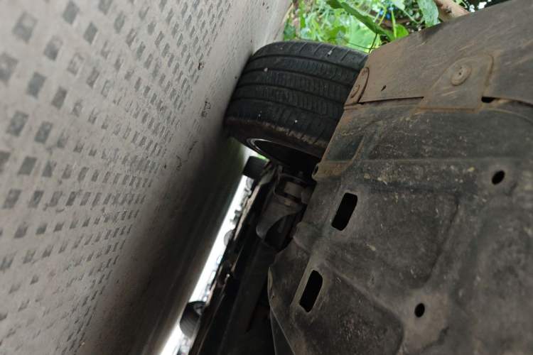 Used CHANGAN Eado DD 2023 Blue Whale NE 1.5T GDI DCT Flagship Model Chassis Front Left