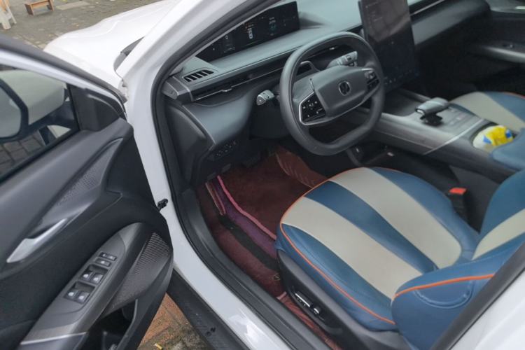 Used CHANGAN Eado DD 2023 Blue Whale NE 1.5T GDI DCT Flagship Model Driver Seat
