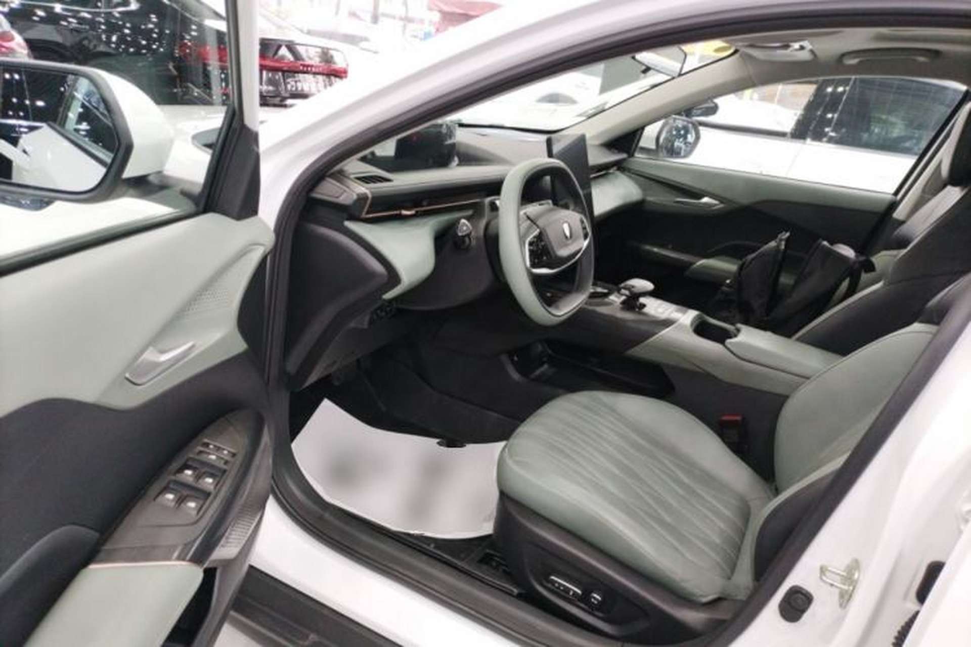 Used CHANGAN Eado DD 2023 Blue Whale NE 1.5T GDI DCT Navigation Model Driver Seat