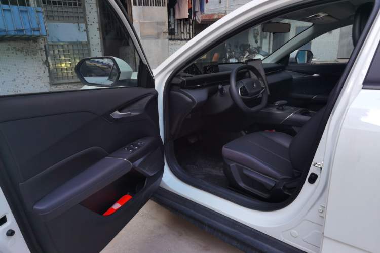 Used CHANGAN Eado DD 2023 Blue Whale NE 1.5T GDI DCT Luxury Edition Driver Seat