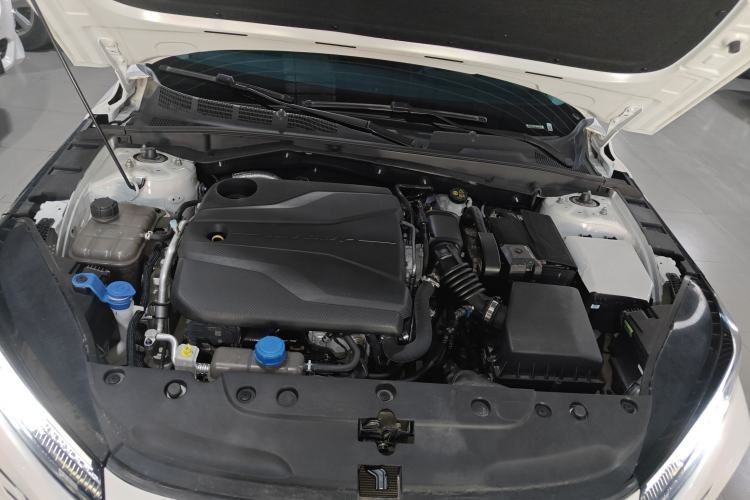 Used CHANGAN Eado DD 2023 Blue Whale NE 1.5T GDI DCT Navigation Model Engine Bay