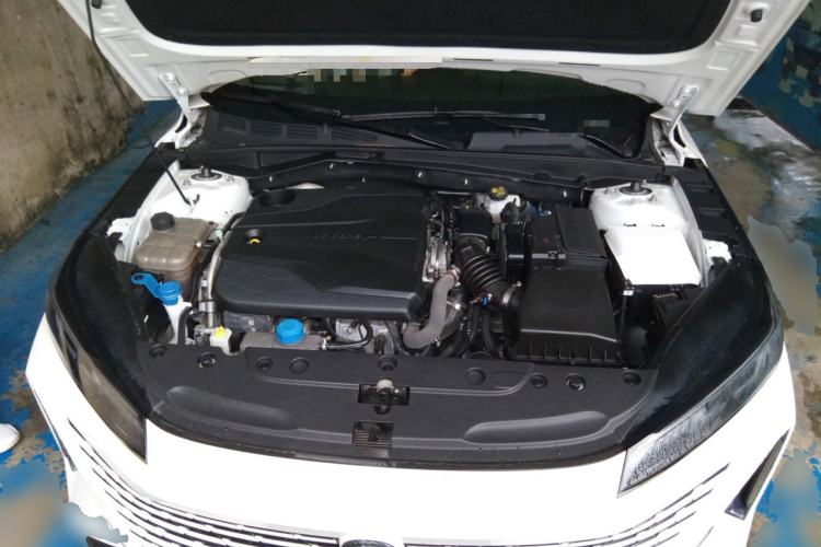 Used CHANGAN Eado DD 2023 Blue Whale NE 1.5T GDI DCT Navigation Model Engine Bay