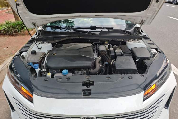 Used CHANGAN Eado DD 2023 Blue Whale NE 1.5T GDI DCT Navigation Model Engine Bay