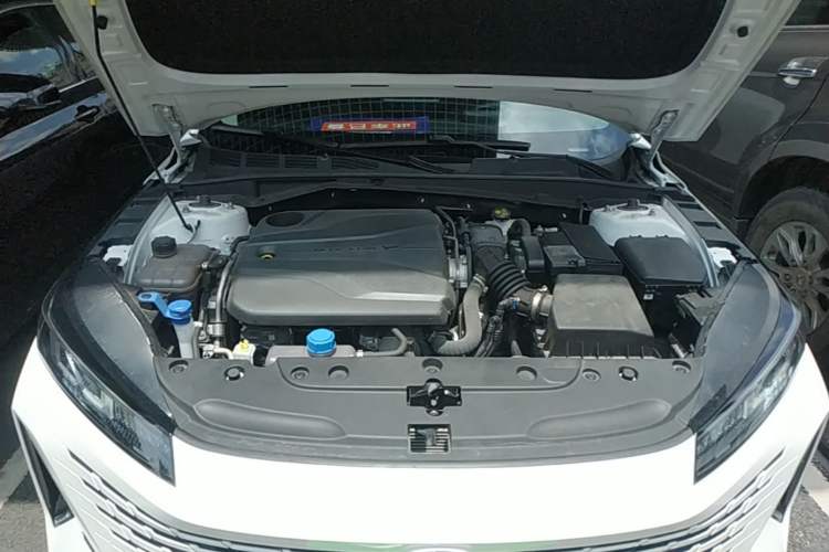 Used CHANGAN Eado DD 2023 Blue Whale NE 1.5T GDI DCT Luxury Edition Engine Bay