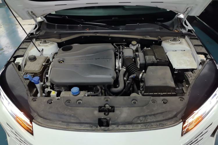 Used CHANGAN Eado DD 2023 Blue Whale NE 1.5T GDI DCT Navigation Model Engine Bay
