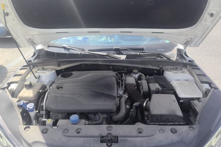 Used CHANGAN Eado DD 2023 Blue Whale NE 1.5T GDI DCT Navigation Model Engine Bay