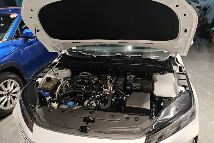 Used CHANGAN Eado DD 2023 Blue Whale NE 1.5T GDI DCT Prestige Model Engine Bay