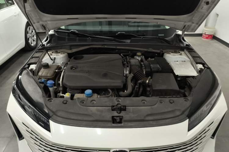 Used CHANGAN Eado DD 2023 Blue Whale NE 1.5T GDI DCT Navigation Model Engine Bay