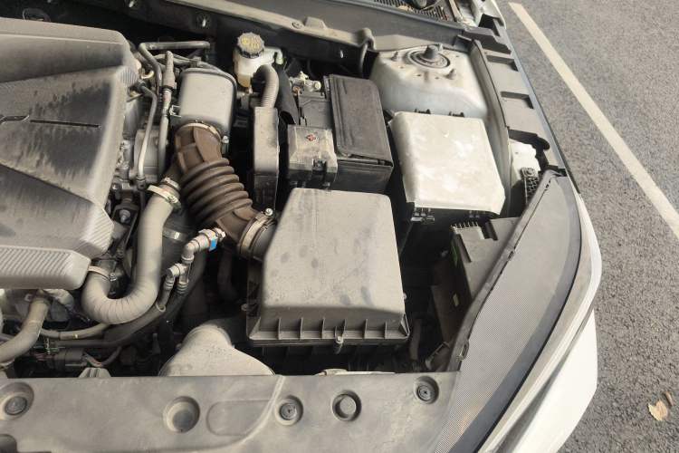 Used CHANGAN Eado DD 2023 Blue Whale NE 1.5T GDI DCT Navigation Model Engine Bay Left