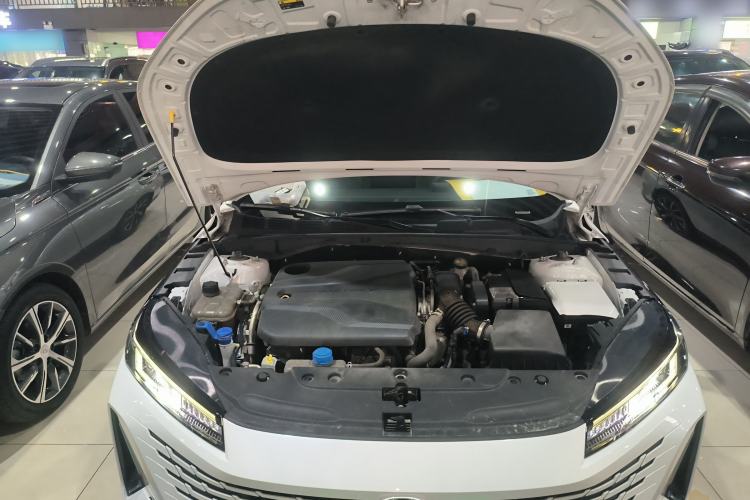 Used CHANGAN Eado DD 2023 Blue Whale NE 1.5T GDI DCT Navigation Model Engine Bay