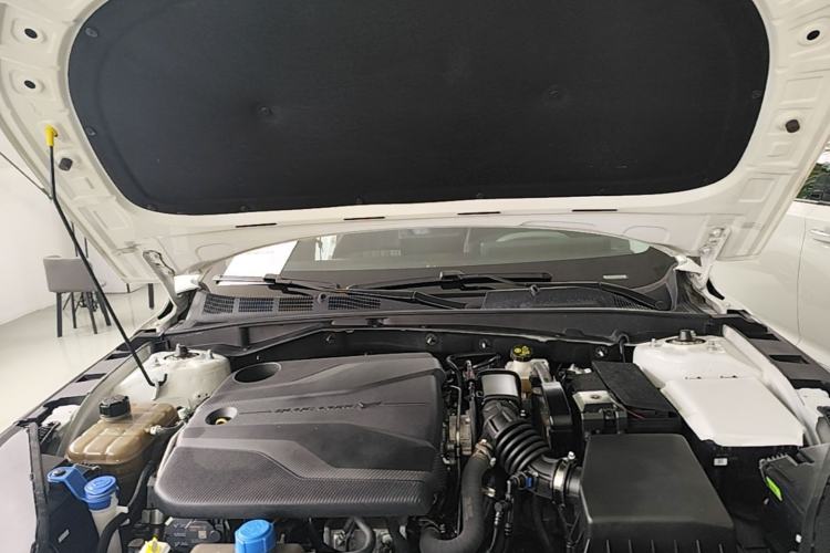 Used CHANGAN Eado DD 2023 Blue Whale NE 1.5T GDI DCT Navigation Model Engine Bay