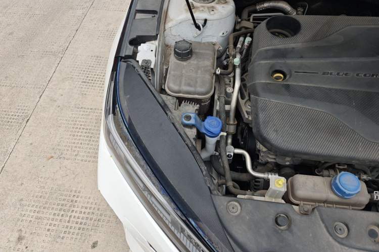 Used CHANGAN Eado DD 2023 Blue Whale NE 1.5T GDI DCT Flagship Model Engine Bay Right