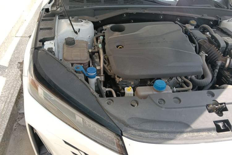 Used CHANGAN Eado DD 2023 Blue Whale NE 1.5T GDI DCT Prestige Model Engine Bay Right