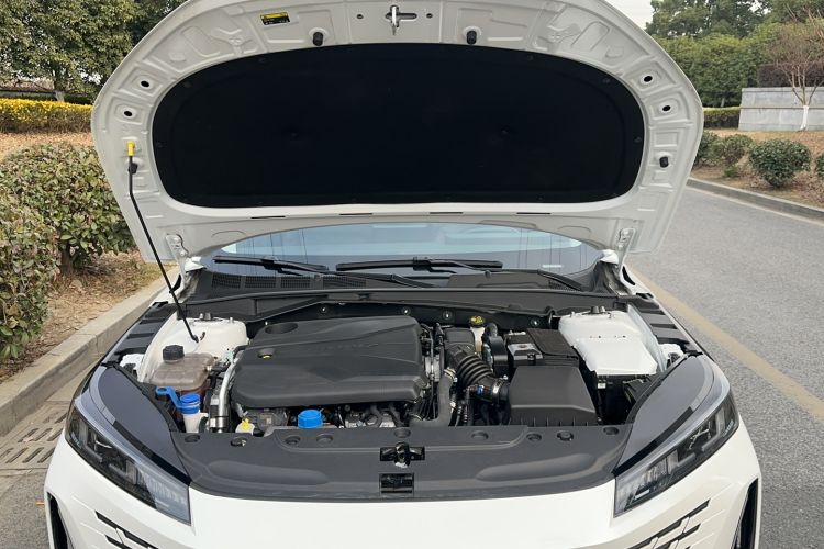 Used CHANGAN Eado DD 2023 Blue Whale NE 1.5T GDI DCT Luxury Edition Engine Bay