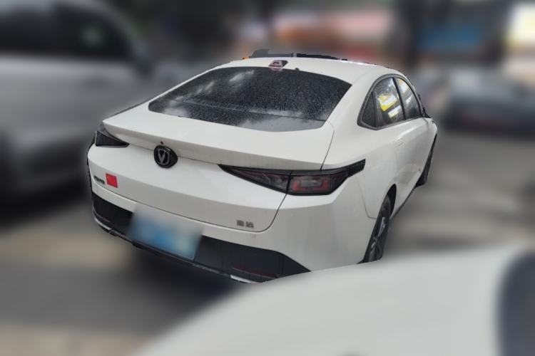 Used CHANGAN Eado DD 2023 Blue Whale NE 1.5T GDI DCT Luxury Edition Exterior 5