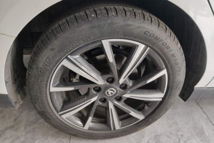 Used CHANGAN Eado DD 2023 Blue Whale NE 1.5T GDI DCT Navigation Model Exterior 5