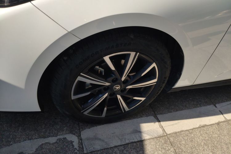 Used CHANGAN Eado DD 2023 Blue Whale NE 1.5T GDI DCT Navigation Model Exterior 7