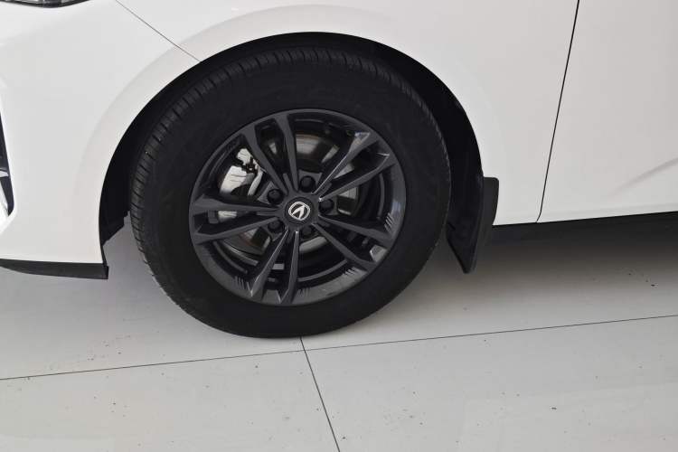 Used CHANGAN Eado DD 2023 Blue Whale NE 1.5T GDI DCT Luxury Edition Exterior 7