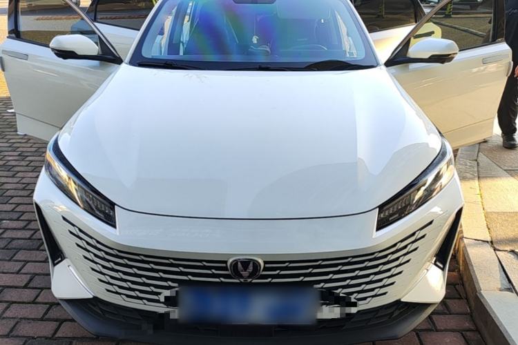 Used CHANGAN Eado DD 2023 Blue Whale NE 1.5T GDI DCT Navigation Model Front