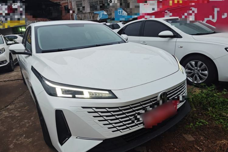 Used CHANGAN Eado DD 2023 Blue Whale NE 1.5T GDI DCT Luxury Edition Front Right 45 Deg