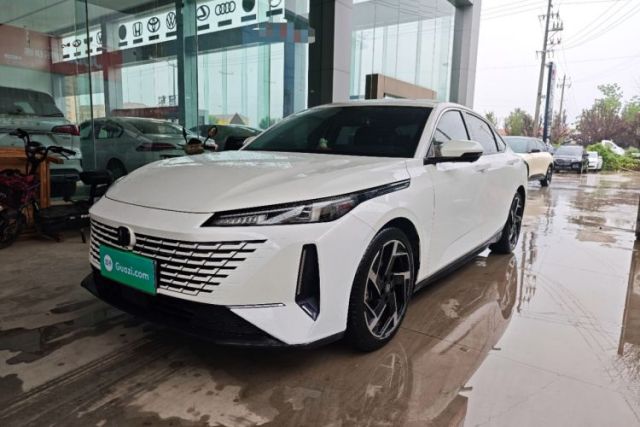 Ojetý CHANGAN Eado DD 2023 Blue Whale NE 1.5T GDI DCT Flagship Model