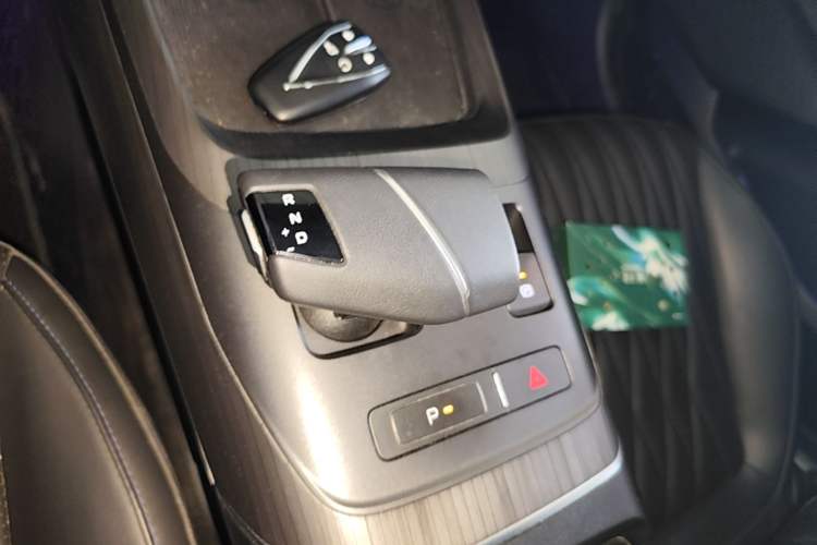 Used CHANGAN Eado DD 2023 Blue Whale NE 1.5T GDI DCT Flagship Model Gear Lever