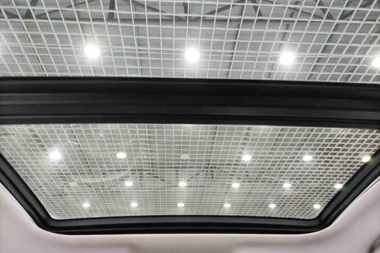 Used CHANGAN Eado DD 2023 Blue Whale NE 1.5T GDI DCT Navigation Model Headliner