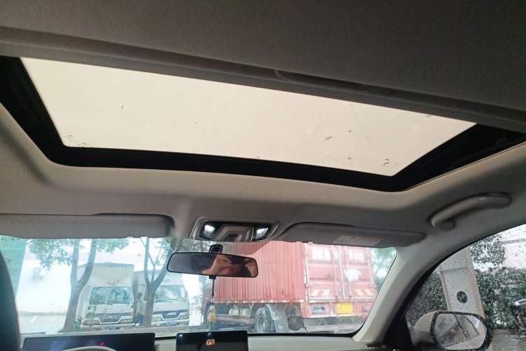 Used CHANGAN Eado DD 2023 Blue Whale NE 1.5T GDI DCT Luxury Edition Headliner