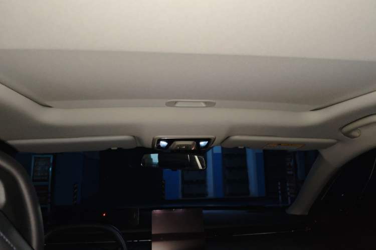 Used CHANGAN Eado DD 2023 Blue Whale NE 1.5T GDI DCT Luxury Edition Headliner