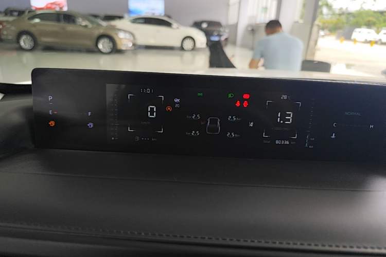 Used CHANGAN Eado DD 2023 Blue Whale NE 1.5T GDI DCT Navigation Model Instrument Cluster