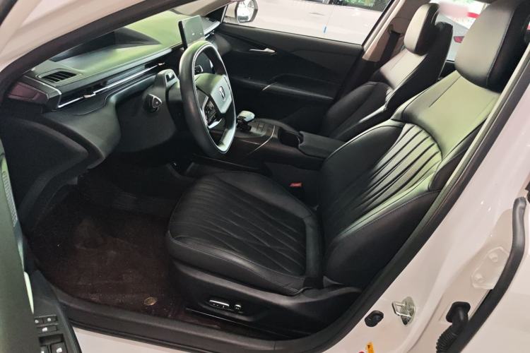 Used CHANGAN Eado DD 2023 Blue Whale NE 1.5T GDI DCT Navigation Model Interior 1